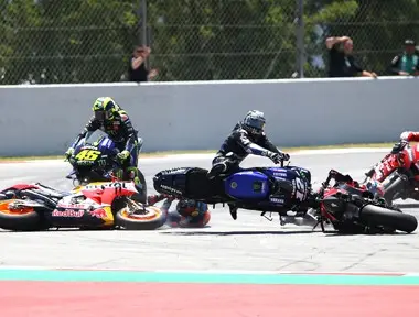 Motogp元王者が長期低迷 ロレンソがホンダに順応する日は来るのか モーター 集英社のスポーツ総合雑誌 スポルティーバ 公式サイト Web Sportiva Motogp元王者が長期低迷 ロレンソがホンダに順応する日は来るのか モーター 集英社のスポーツ総合雑誌 スポルティーバ 公式サイト Web Sportiva