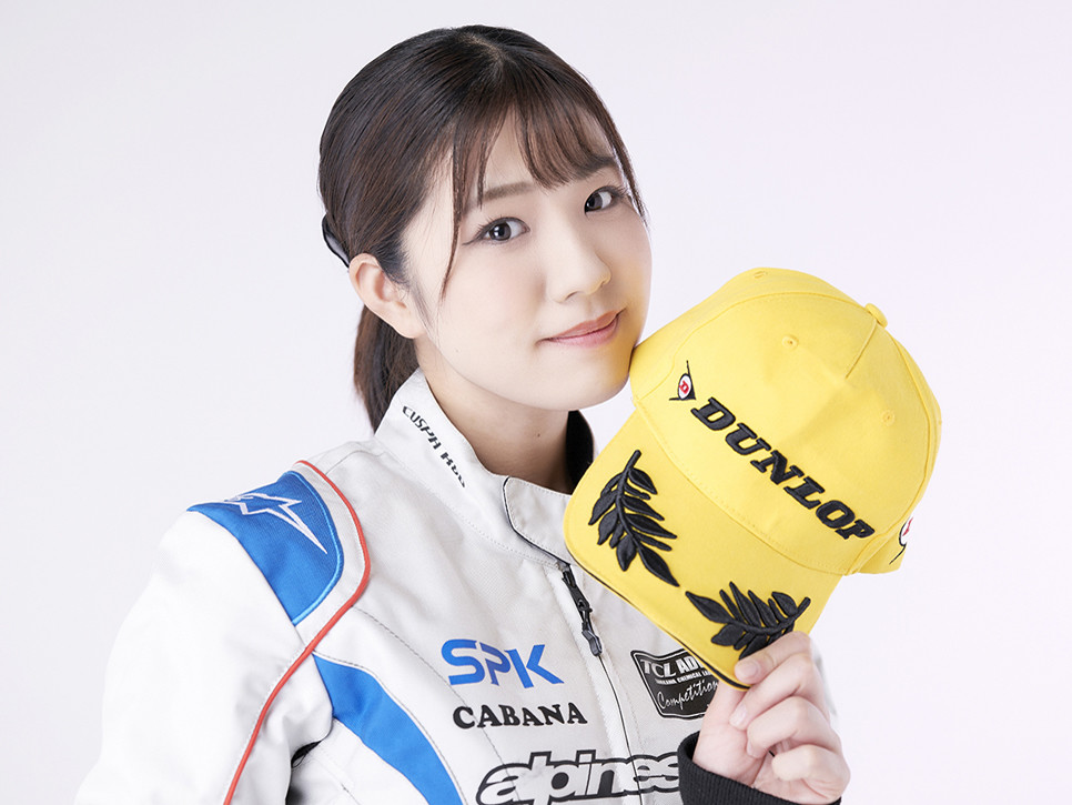 元SKE48梅本まどかの今。コ・ドライバーとしてラリー世界選手権出場へ
