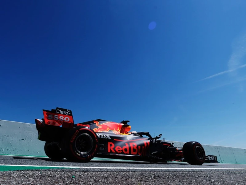 中野信治がf1王者争いを解説 大クラッシュのイギリスgpなどハミルトンとフェルスタッペンの力関係も語った モーター 集英社のスポーツ総合雑誌 スポルティーバ 公式サイト Web Sportiva