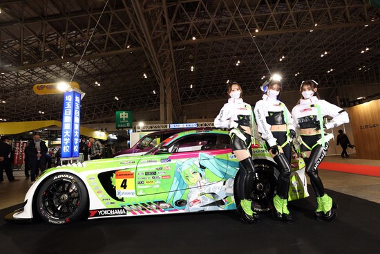 １月の東京オートサロンで発表されたグッドスマイルレーシングの新カラーリング