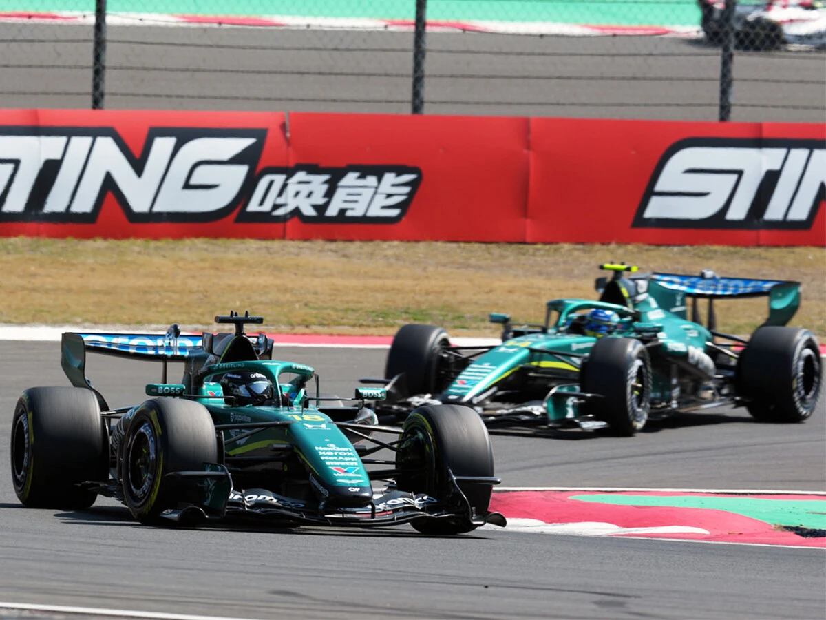 アロンソもストロールもリタイアに終わった　photo by BOOZY