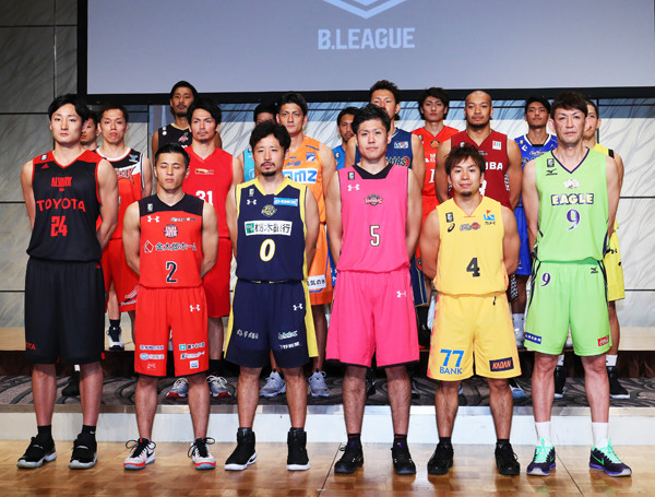 希望か 絶望か ｂリーグ開幕で日本バスケの 明日 はどっちだ バスケットボール 集英社のスポーツ総合雑誌 スポルティーバ 公式サイト Web Sportiva
