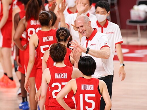 東京五輪では、バスケ女子日本代表を銀メダルへと導いた　photo by Yohei Osada/AFLO SPORT