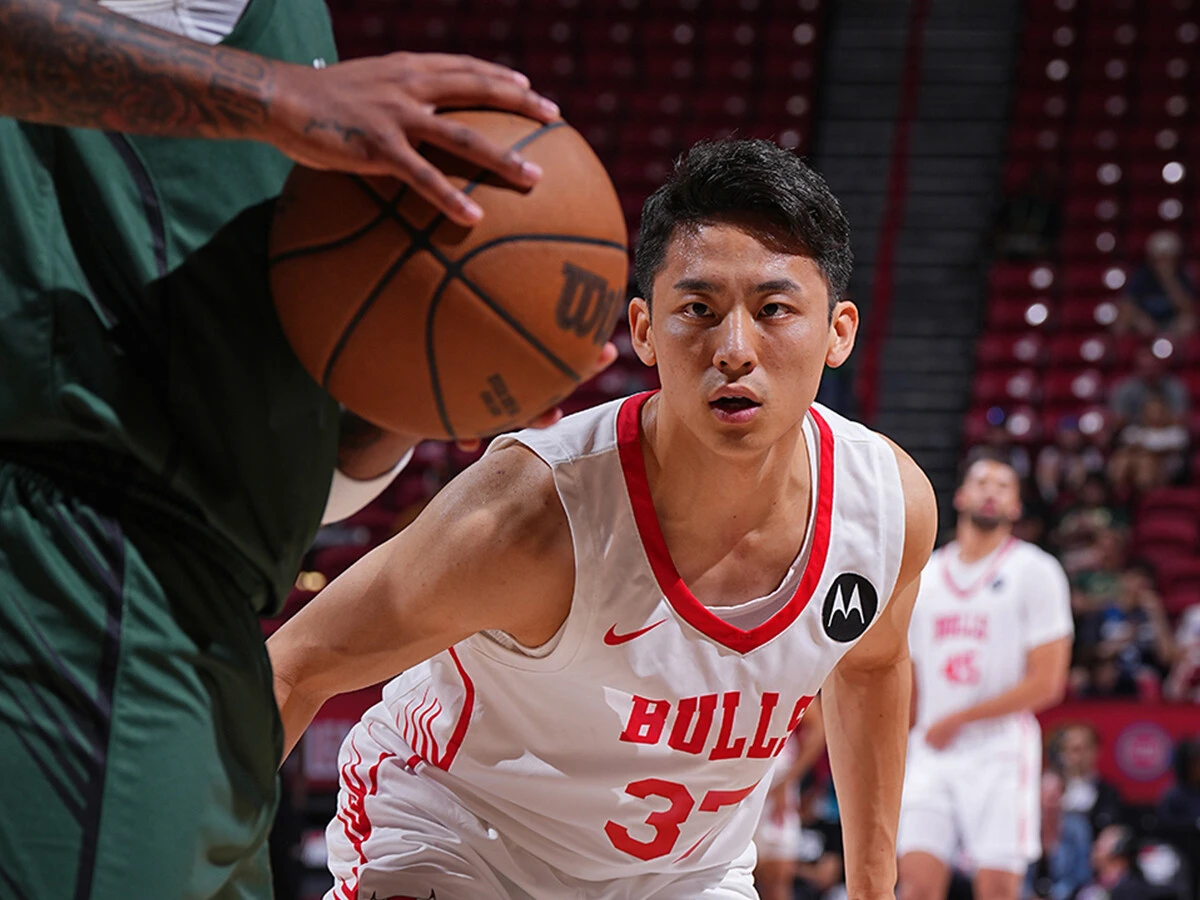 河村勇樹のさらなる成長への課題　「参考になる選手」と元NBAスモールPG解説者が挙げたレジェンドとは？