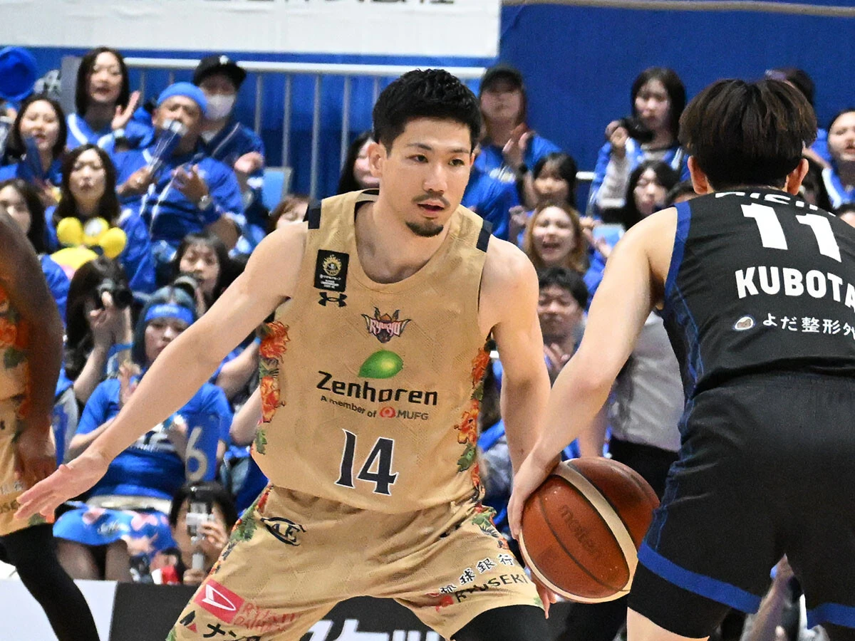 琉球のベテラン岸本隆一は勝負強いシュート力はもちろん、CSではその守備力で強度を増す　photo by Maki Nagamine