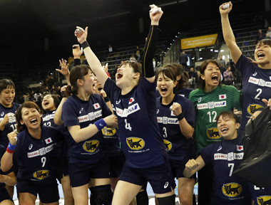 日本女子ハンドボールに世界がビックリ!強豪国を次々と追いつめた