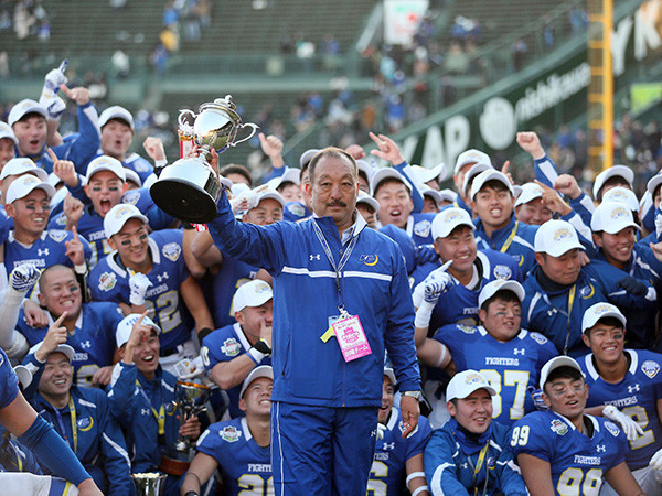 鳥内秀晃が日本スポーツ界の病理を斬る。「鉄拳制裁、パワハラ、そんなのスポーツやない」