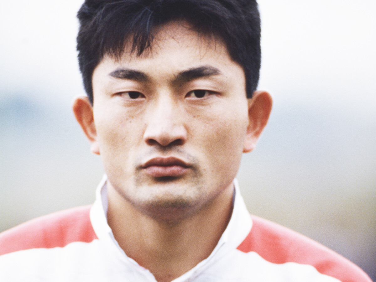 ラグビー日本代表No.1のハードタックラー　梶原宏之は全盛期の27歳で東芝を退社し、山梨で高校教員となった