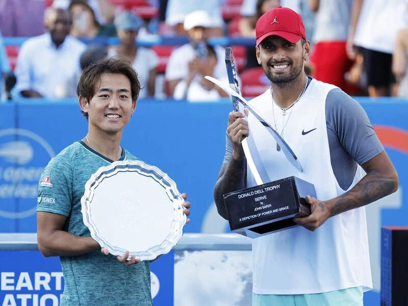 西岡良仁着用モデルYONEX テニスゲームシャツ激レア