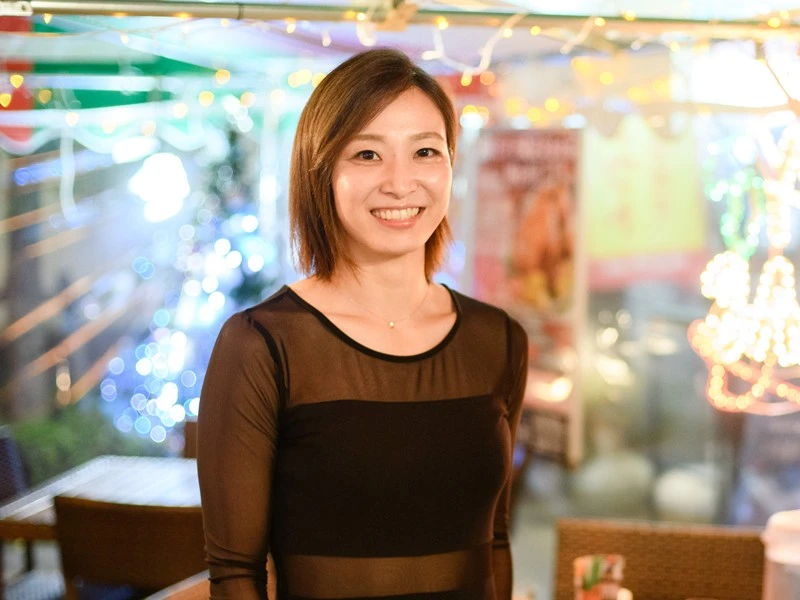 バレーの佐藤あり紗 今は選手兼監督 地元のcm 交通安全広報大使などでも奮闘中 バレー 集英社のスポーツ総合雑誌 スポルティーバ 公式サイト Web Sportiva