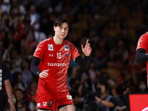髙橋藍の激動のシーズンをその言葉とともに振り返る SVリーグ