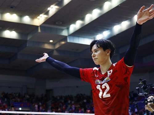 ネーションズリーグ準々決勝でポーランドと対戦する日本代表の髙橋藍