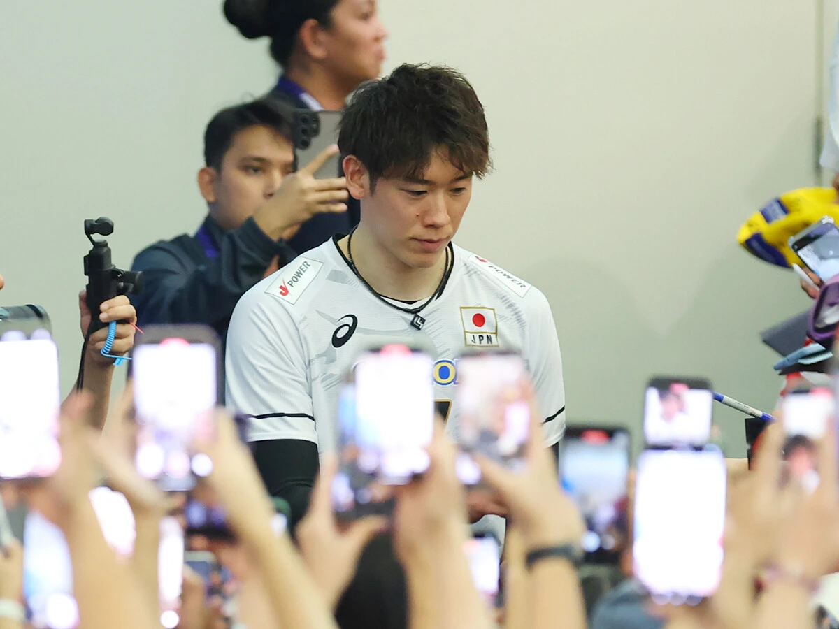 【男子バレー】石川祐希の姿が街のあちこちに... 世界バレー開催地フィリピンで見たもの