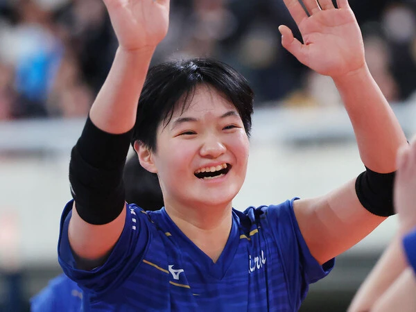 金蘭会高校を優勝に導いた馬場photo by YUTAKA/アフロスポーツ