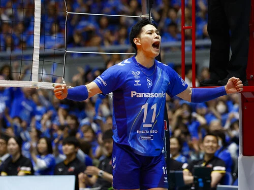 SVリーグチャンピオンシップ決勝でサントリーサンバーズ大阪に挑む西田有志（大阪ブルテオン） photo by Sunao Noto（a presto）