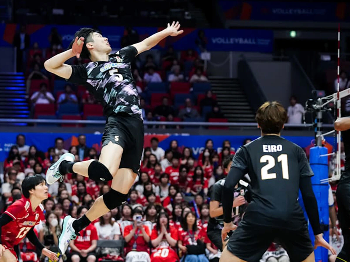 チーム最多18得点で逆転勝利の立役者となった大塚達宣　photo by FIVB