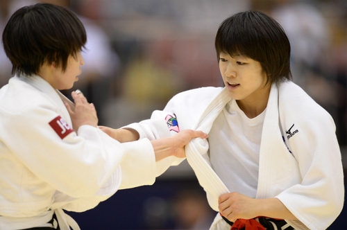 柔道の全日本体重別選手権、女子48kg級で優勝した浅見八瑠奈