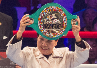 史上二人目。WBCが袴田巌氏に「名誉チャンピオンベルト」授与