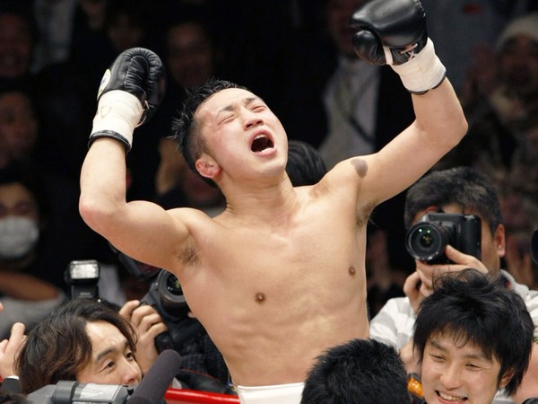 2009年３月、粟生隆寛はついに世界チャンピオンになった