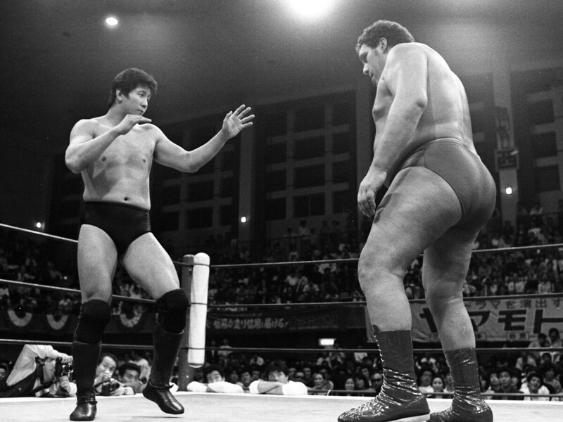 前田日明とアンドレの 不穏試合 を見たケンコバは 格闘王 の意外な姿を目にした 格闘技 集英社のスポーツ総合雑誌 スポルティーバ 公式サイト Web Sportiva