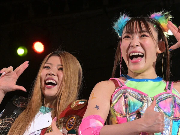 プロレス再デビューを果たしたフワちゃん（右）の「師匠」としても注目される葉月photo by 東京スポーツ/アフロ