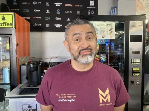 マニー・ロブレス