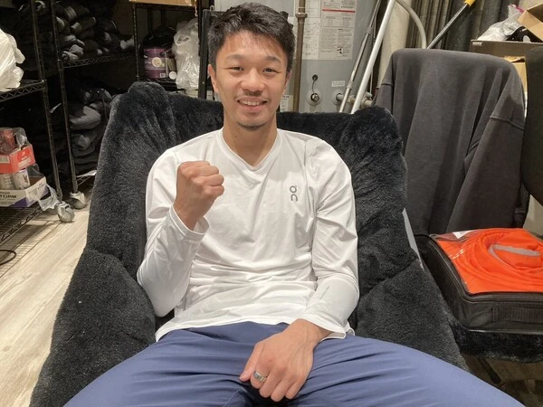 練習外ではリラックスした表情も