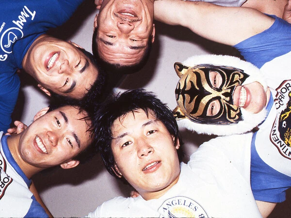 第１次UWFのメンバー　photo by 木村盛綱/アフロ