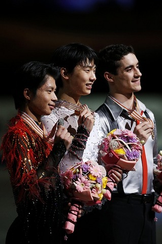 優勝は羽生。2位に町田。世界選手権での日本人男子のワンツーは史上初。3位はハビエル・フェルナンデス