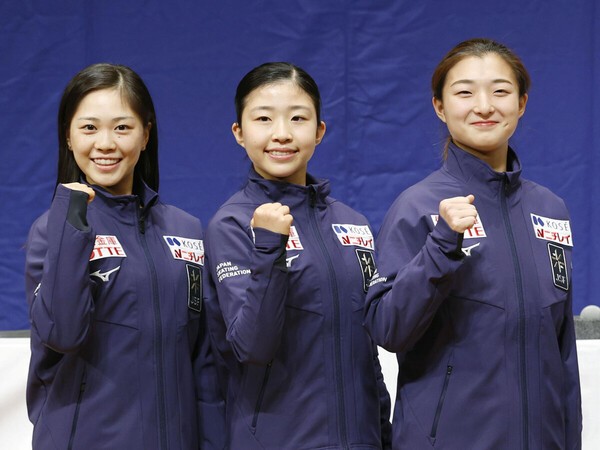 世界選手権に出場する坂本花織（右）、千葉百音（中央）、吉田陽菜（左） photo by Kyodo News