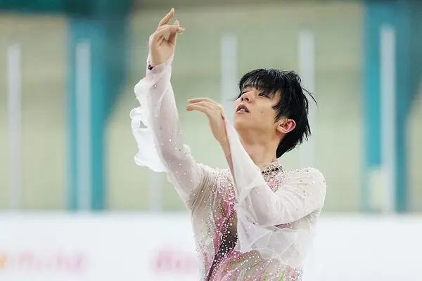 『春よ、来い』を披露した羽生結弦　©Yaguchi Toru