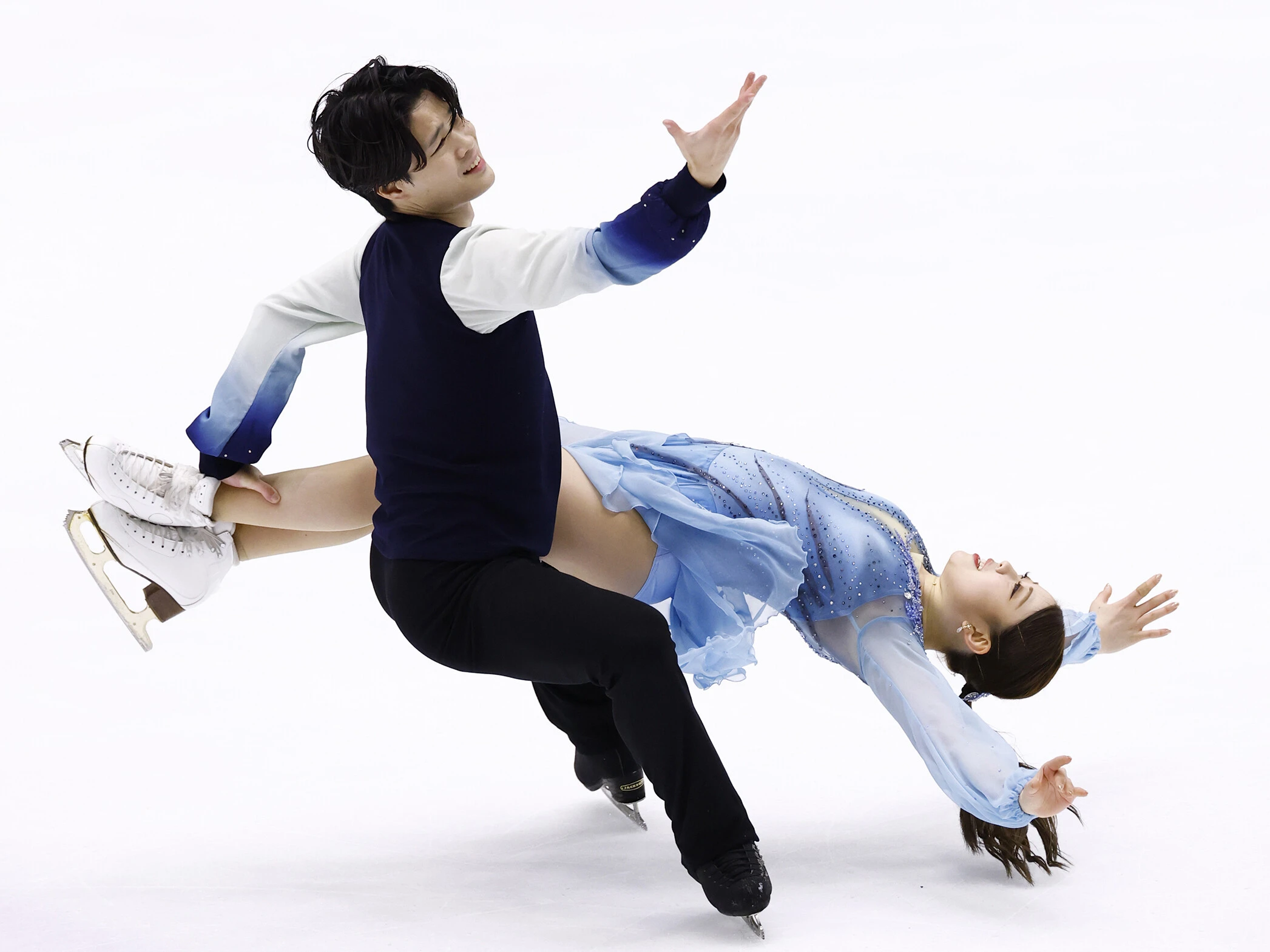 紀平梨花のアイスダンサーとしての伸びしろは？ コーチのケイトリン・ホワイエクが新カップル２組の可能性を語る