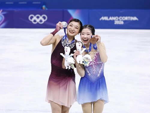ミラノ五輪でメダルを獲得した坂本花織と中井亜美photo by Sunao Noto / JMPA