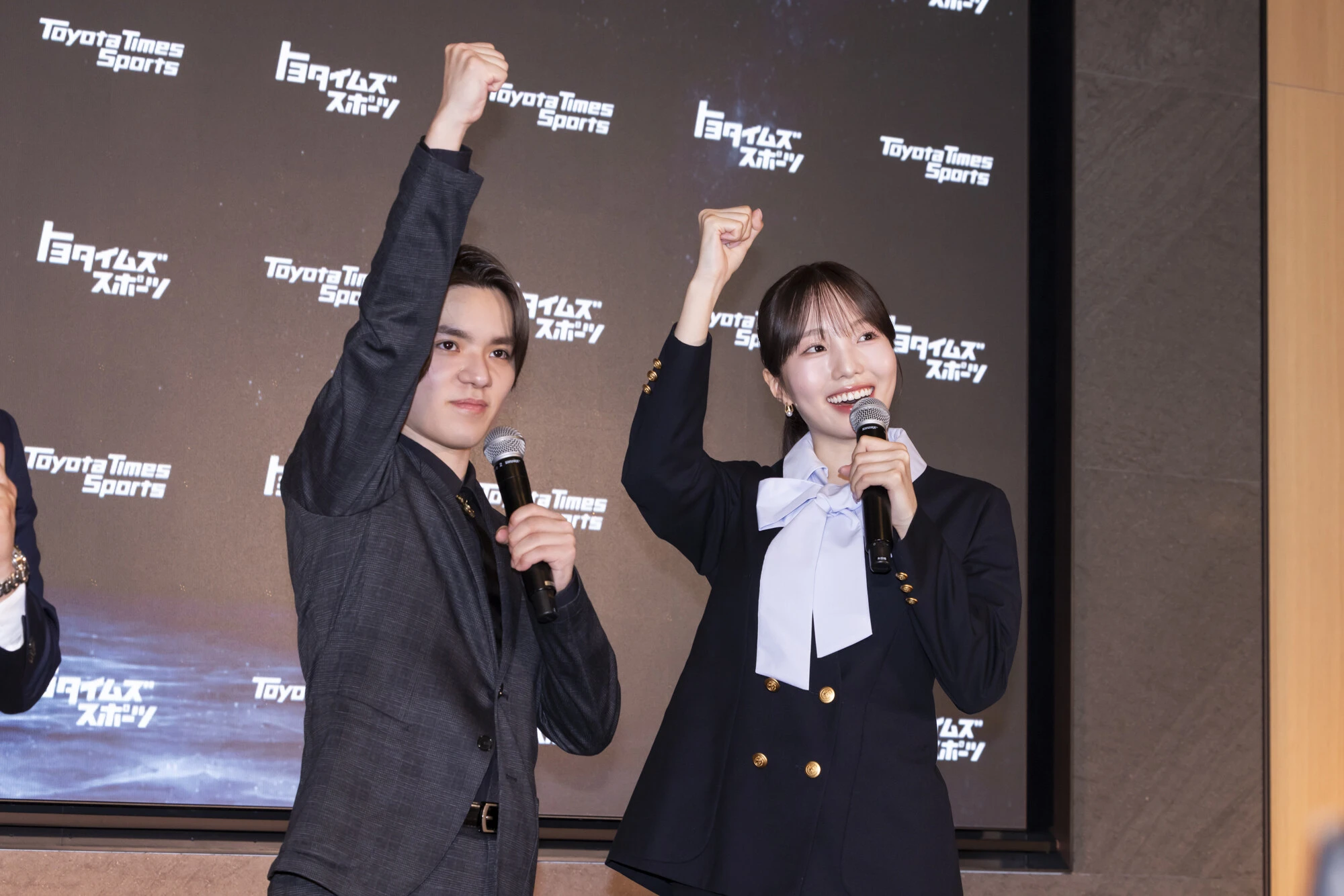 現役復帰しアイスダンスチーム「しょまりん」を結成することを発表した宇野昌磨と本田真凜　photo by Naozumi Tatematsu
