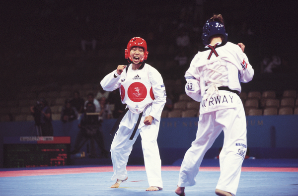 2000年のシドニー五輪で、岡本は銅メダルを獲得した