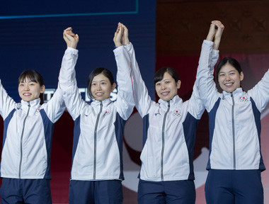 コーチの「喝!」でチームは改善。フェンシング女子金メダルの舞台裏
