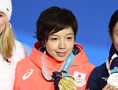 小平奈緒の平昌五輪金メダルの裏にあった、「コーチの心配性」