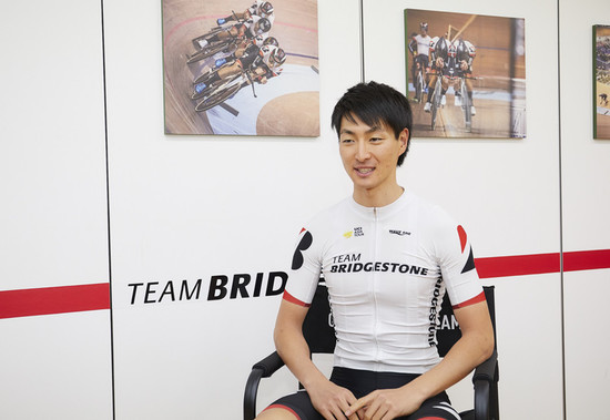 「TEAM BRIDGESTONE Cycling」の近谷涼選手