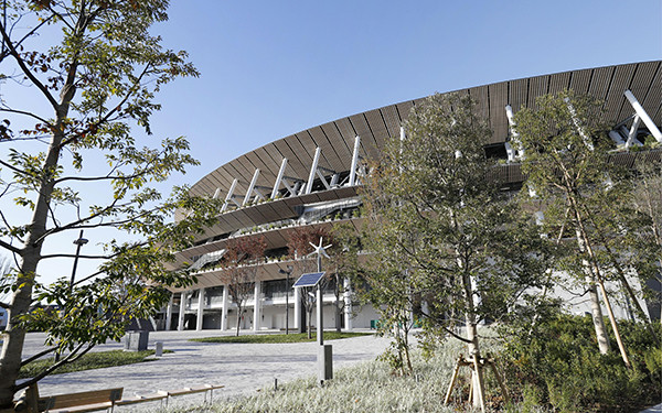 東京五輪で開会式、閉会式が行なわれる予定の国立競技場