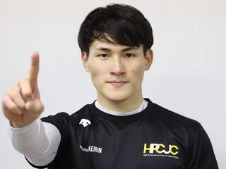 自転車転向2年余りの太田海也がデビューから6戦全勝の快挙。ナショナルチーム入りに「大きく羽ばたける舞台に立てた」