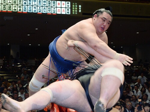 23年半、叩き上げ力士として土俵に上り続けた若の里　photo by Jiji Press