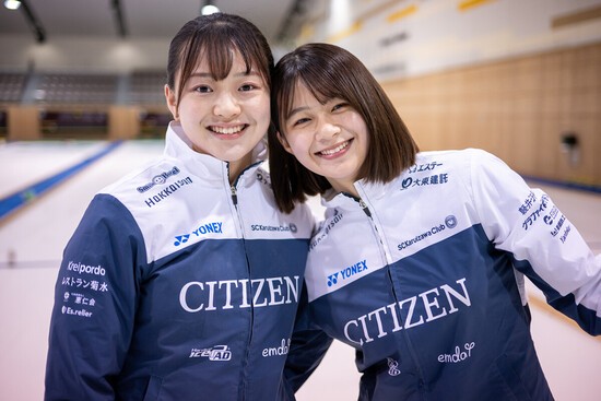 SC軽井沢クラブの上野結生（右）と姉の美優（左）　photo by Fujimaki Goh