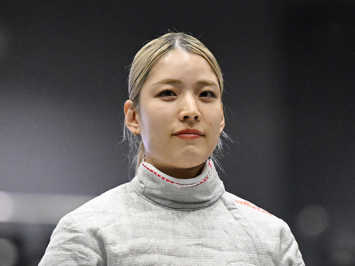 パリ五輪後も活躍を続ける、女子サーブルの江村美咲 photo by AFLO