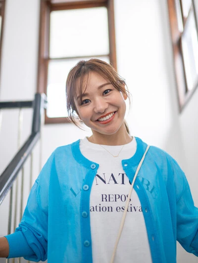 photo by Fujimaki Goh hair&make-up by Morino Yukako styling by Honda Hitomi