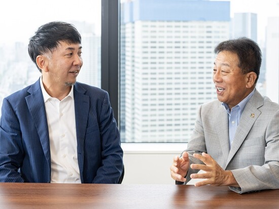 Dリーグの未来について語り合った神田氏（左）と榛葉氏（右）　　photo by Takao Ishikawa