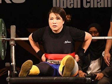 伸びしろだらけ パラ パワーリフティング 女子選手たちの挑戦 パラスポーツ 集英社のスポーツ総合雑誌 スポルティーバ 公式サイト Web Sportiva