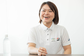 小倉理恵（おぐら・りえ）／1986年、埼玉県生まれ。WH2クラス。家族の応援と協力を受けて活躍している。昨年10月のアジアパラ競技大会ではダブルスで銅メダルを獲得した。