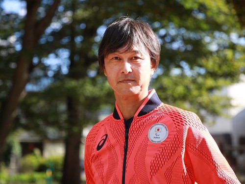個人競技の車いすテニスを日本チームとしてまとめた中澤吉裕監督