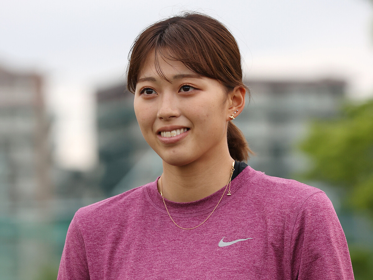 女子100mの星・青山華依が明かす、陸上にハマったきっかけ。「団体競技は苦手でした」