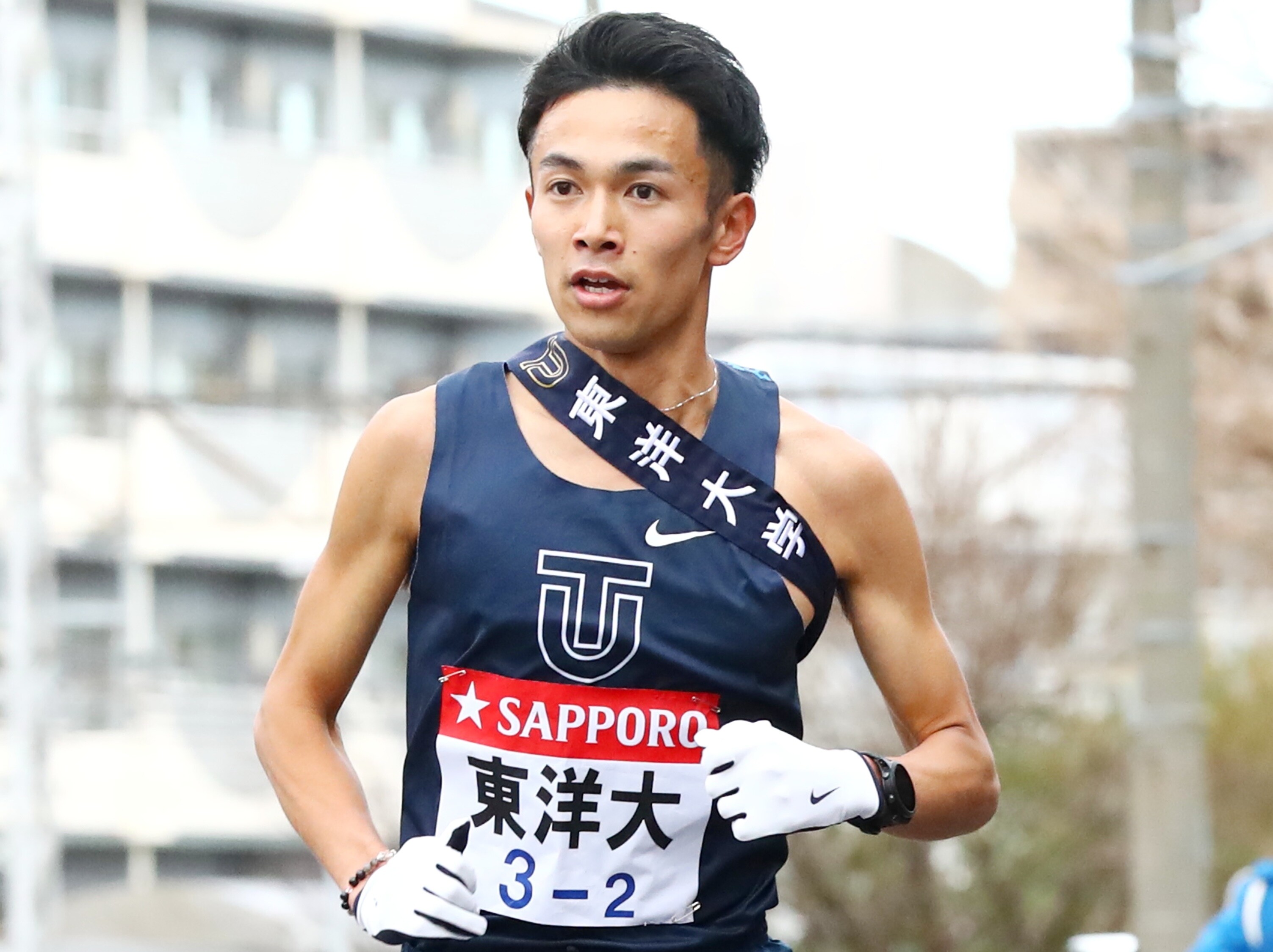 東洋大学 駅伝部公式 シャツ - 陸上競技